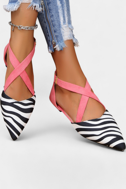 נעלי באלרינה פנה עם הדפס זברה ורצועות חוצות